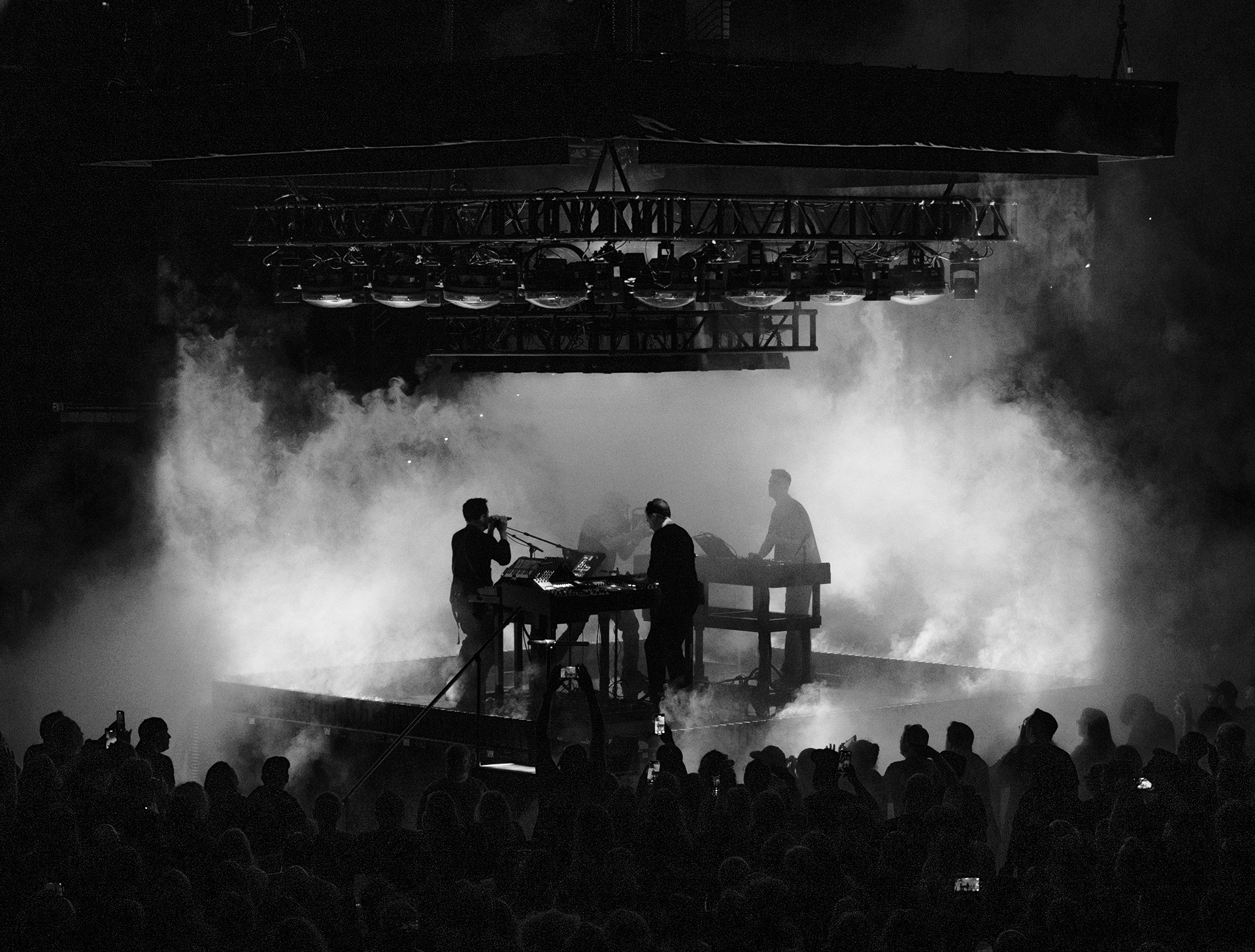 Peel It Back Tour Image 1